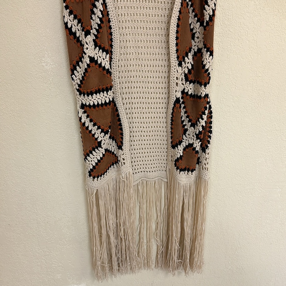 Umgee womans vegan leather boho patchwork fringe vest size S - Picture 3 of 5